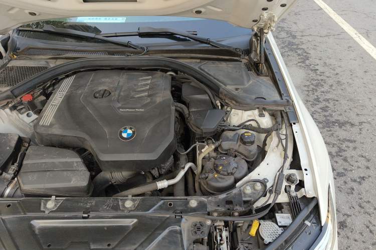 Used BMW 3 Series 2021 Second Facelift 330i M Sport Night Edition Package Engine Bay Left
