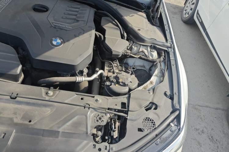 Used BMW 3 Series 2021 Restyled 325i M Sport Package Engine Bay Left