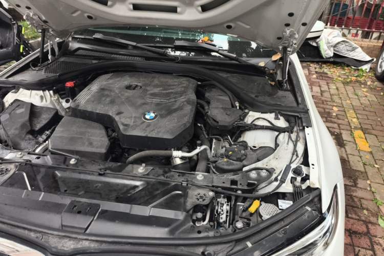 Used BMW 3 Series 2021 320Li M Sport Package Engine Bay Left