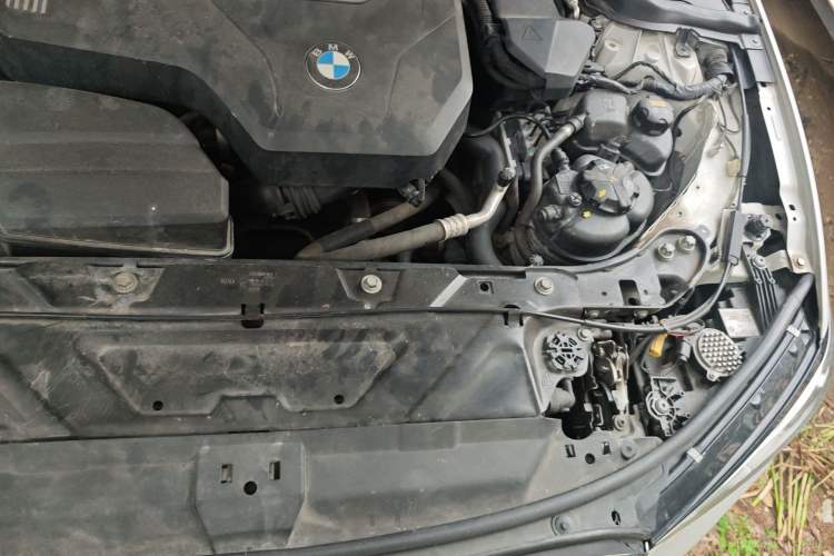 Used BMW 3 Series 2021 320Li M Sport Package Engine Bay Left