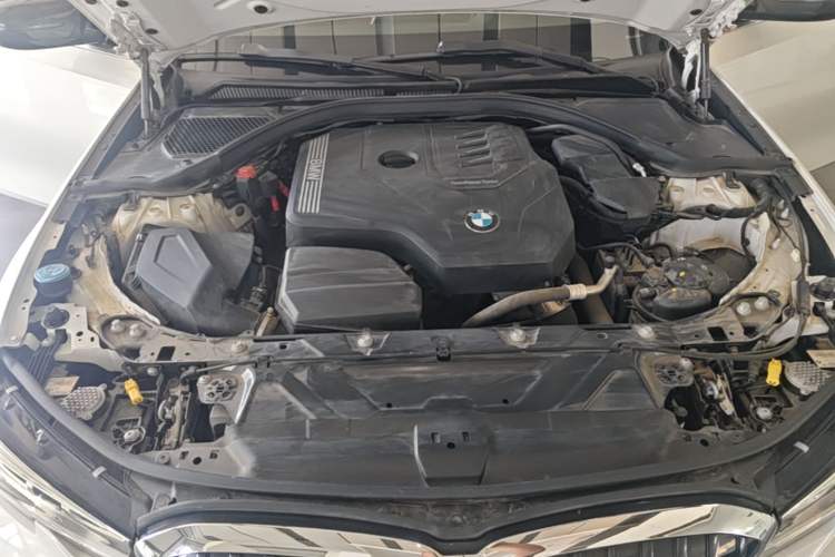 Used BMW 3 Series 2021 Second Facelift 325i M Sport Package Engine Bay