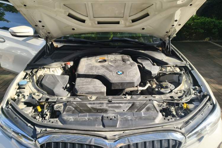 Used BMW 3 Series 2021 Facelifted 320Li M Sport Package Engine Bay