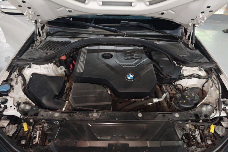 Used BMW 3 Series 2021 Restyled 325Li M Sport Package Engine Bay