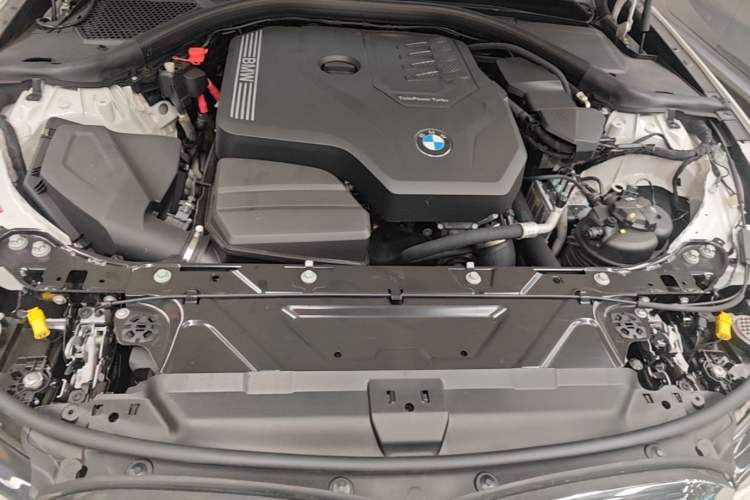 Used BMW 3 Series 2021 Second Facelift 325i M Sport Package Engine Bay