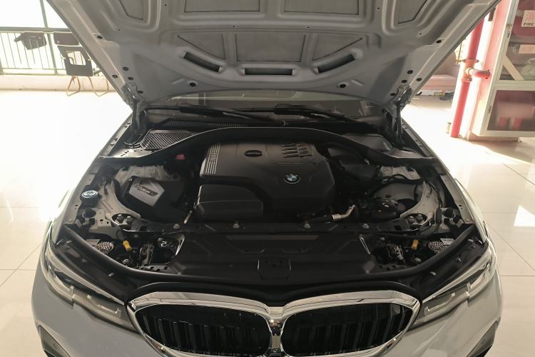 Used BMW 3 Series 2021 Restyled 325Li M Sport Package Engine Bay