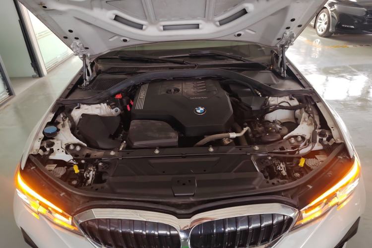 Used BMW 3 Series 2021 Facelifted 320Li M Sport Package Engine Bay