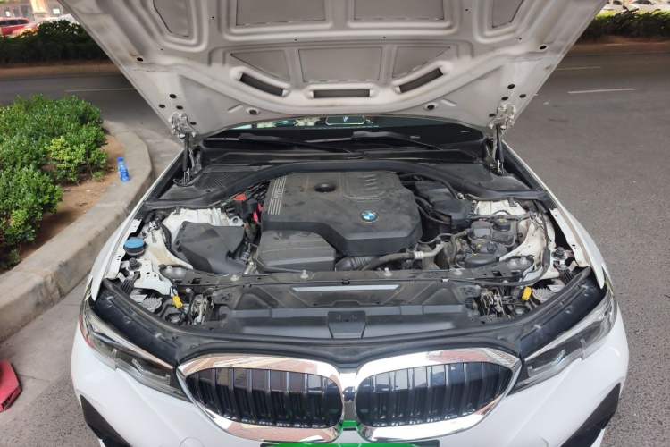 Used BMW 3 Series 2021 320Li M Sport Package Engine Bay