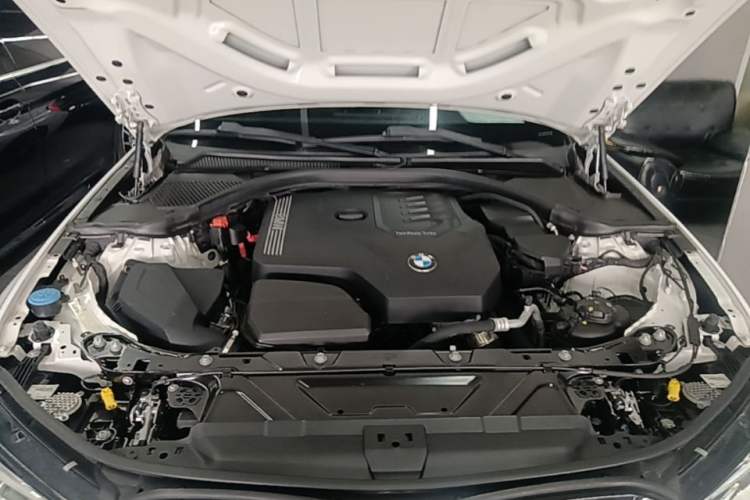 Used BMW 3 Series 2021 Restyled 325Li M Sport Package Engine Bay