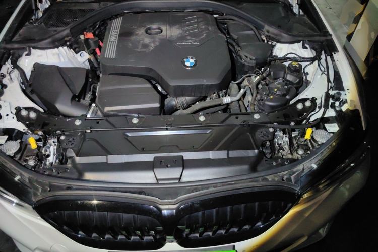 Used BMW 3 Series 2021 325Li M Sport Shadowline Package Engine Bay