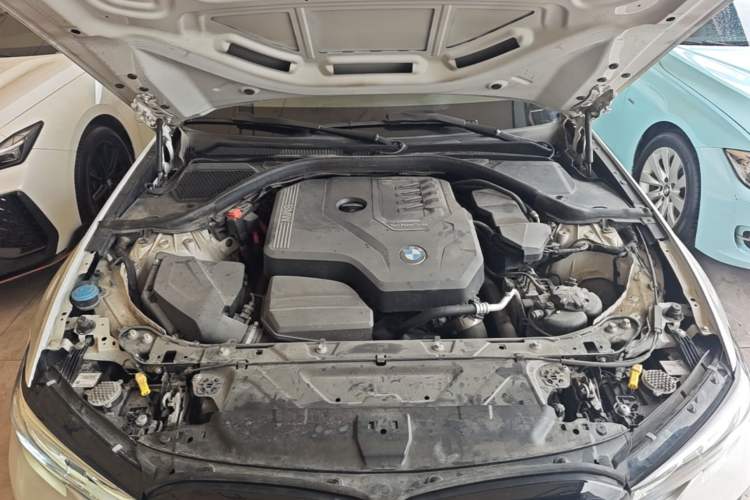 Used BMW 3 Series 2021 Restyled 325Li M Sport Package Engine Bay