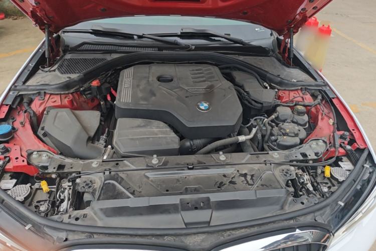 Used BMW 3 Series 2021 320i Sport Package Engine Bay
