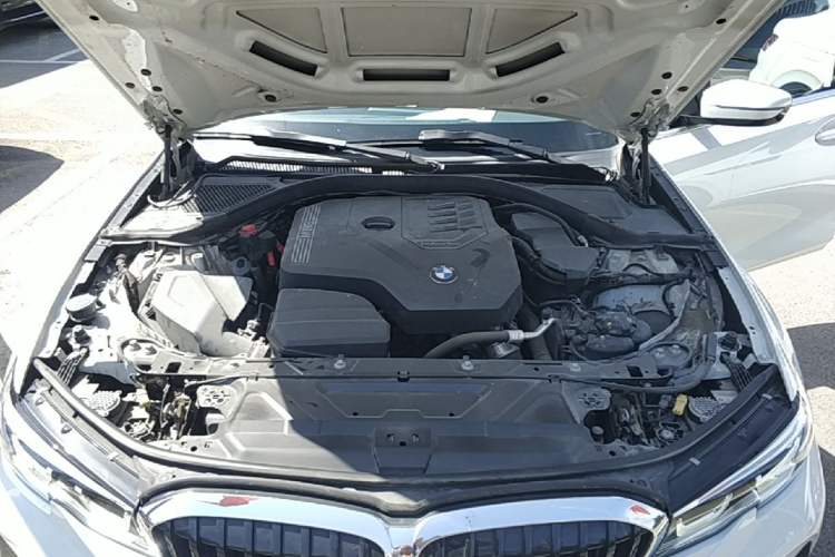 Used BMW 3 Series 2021 Second Facelift 325Li M Sport Package Engine Bay