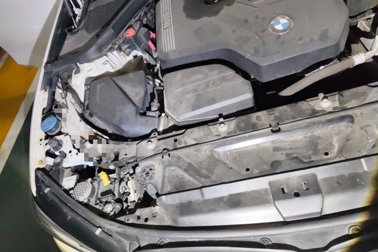 Used BMW 3 Series 2021 Second Facelift 325Li M Sport Package Engine Bay Right
