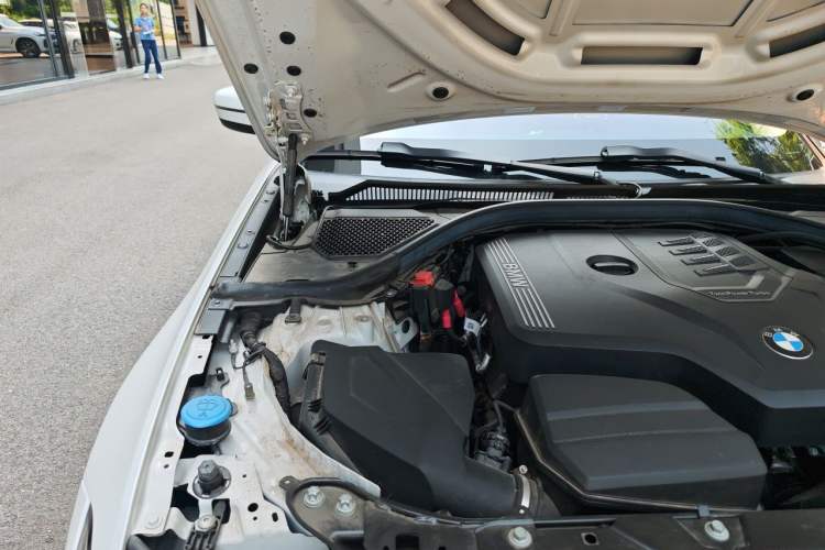 Used BMW 3 Series 2021 Restyled 325Li M Sport Package Engine Bay Right
