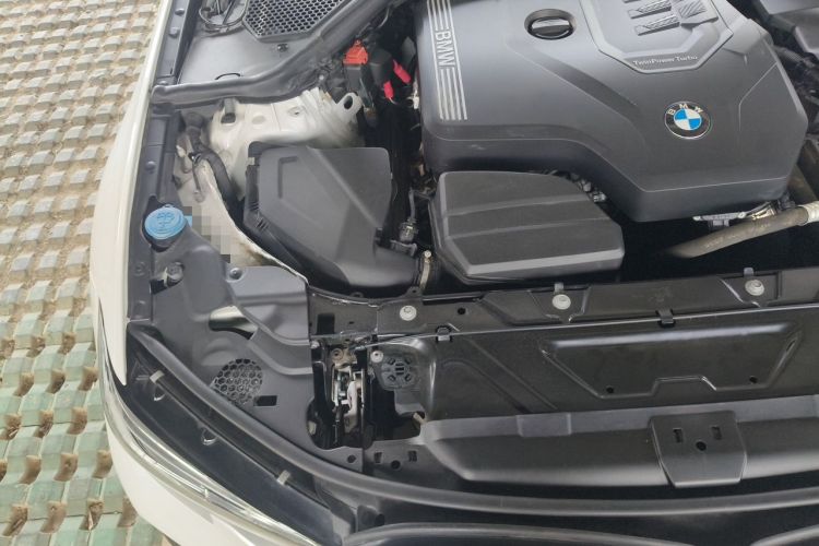 Used BMW 3 Series 2021 Restyled 325i M Sport Night Edition Package Engine Bay Right