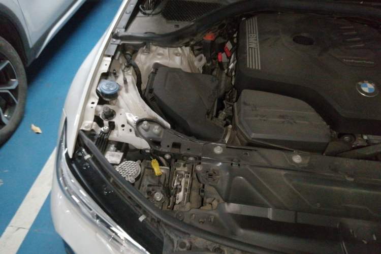 Used BMW 3 Series 2021 325Li M Sport Package Engine Bay Right