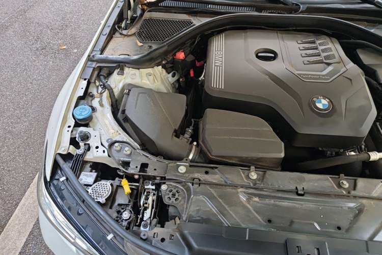 Used BMW 3 Series 2021 320Li M Sport Package Engine Bay Right