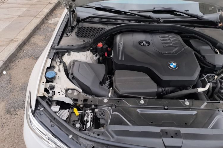 Used BMW 3 Series 2021 325Li M Sport Shadowline Package Engine Bay Right