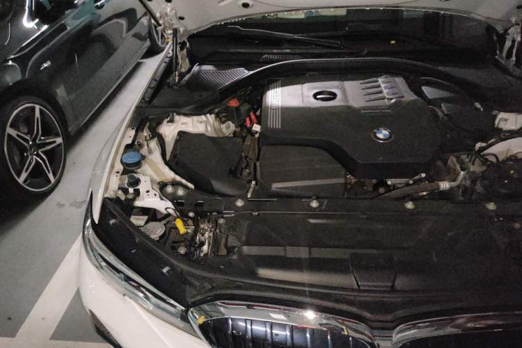 Used BMW 3 Series 2021 Second Facelift 320Li M Sport Package Engine Bay Right