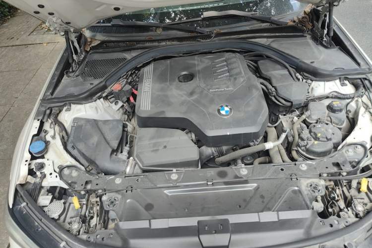 Used BMW 3 Series 2021 320Li M Sport Package Engine Bay Right