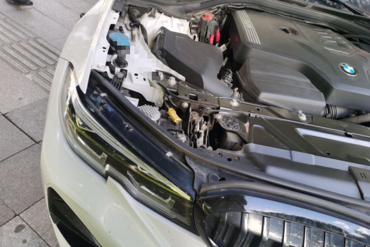 Used BMW 3 Series 2021 325i M Sport Night Edition package Engine Bay Right