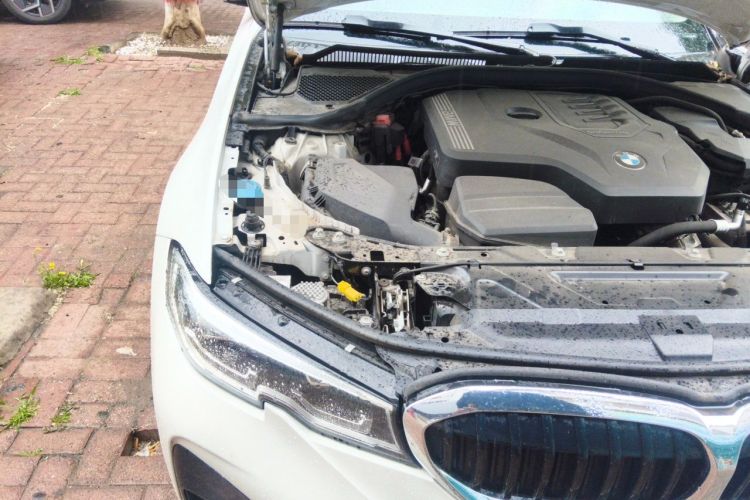Used BMW 3 Series 2021 Second Facelift 325Li M Sport Package Engine Bay Right