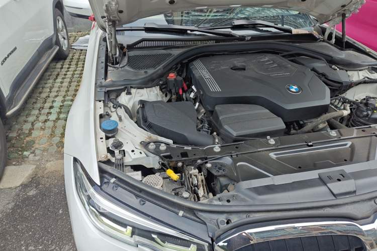 Used BMW 3 Series 2021 Facelifted 320Li M Sport Package Engine Bay Right