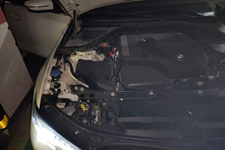 Used BMW 3 Series 2021 Second Facelift 320Li M Sport Package Engine Bay Right