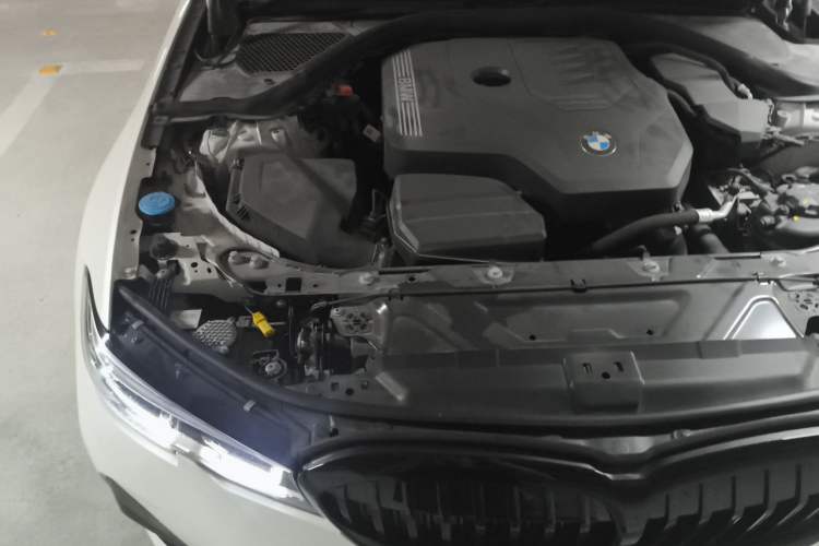 Used BMW 3 Series 2021 Second Facelift 325Li M Sport Night Edition Package Engine Bay Right