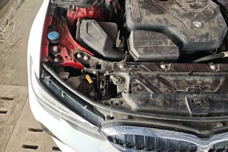 Used BMW 3 Series 2021 320Li M Sport Package Engine Bay Right