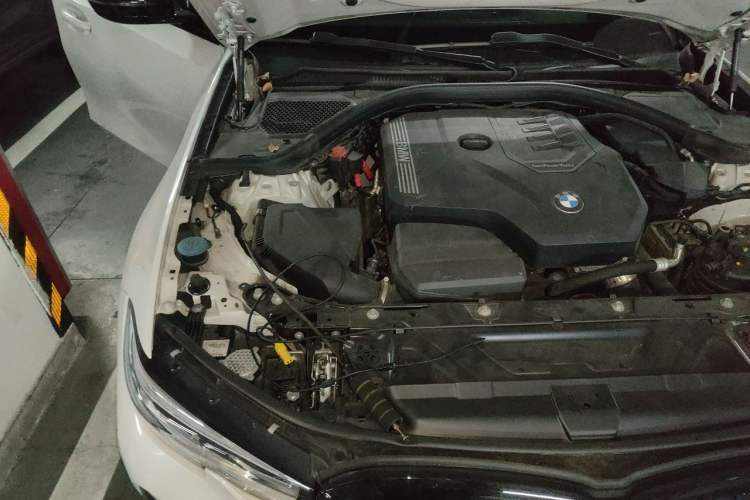 Used BMW 3 Series 2021 Second Facelift 325Li M Sport Night Edition Package Engine Bay Right