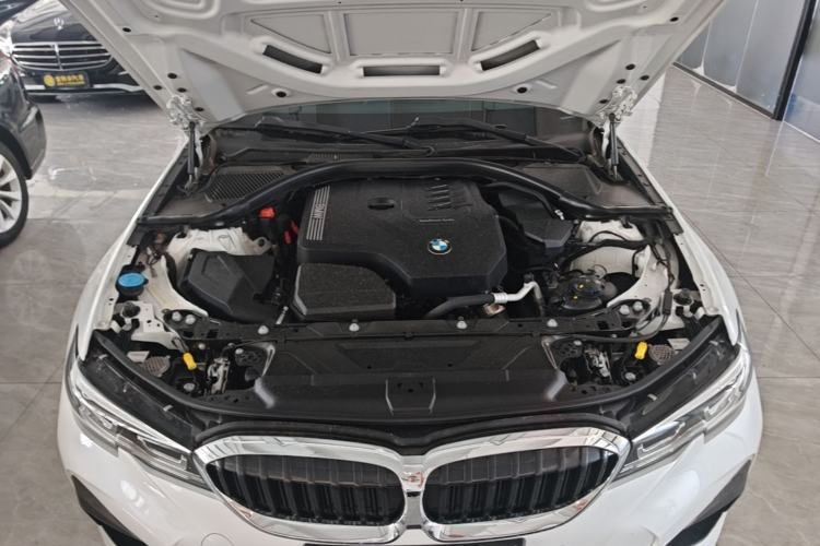 Used BMW 3 Series 2021 Facelifted 320Li M Sport Package Engine Bay