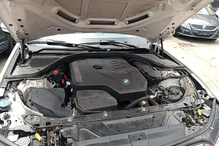 Used BMW 3 Series 2021 Facelifted 320Li M Sport Package Engine Bay