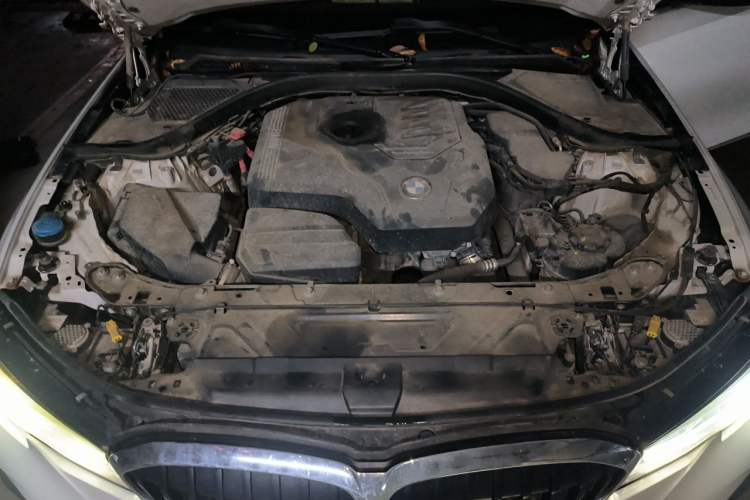 Used BMW 3 Series 2021 Restyled 325i M Sport Package Engine Bay