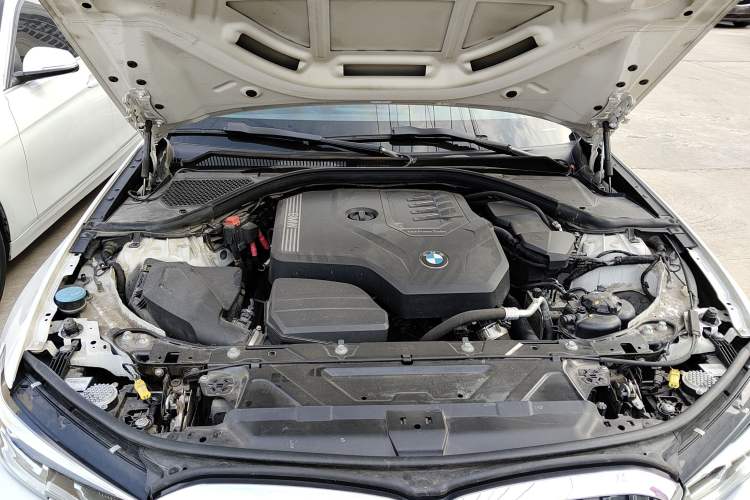 Used BMW 3 Series 2021 Second Facelift 325Li M Sport Package Engine Bay