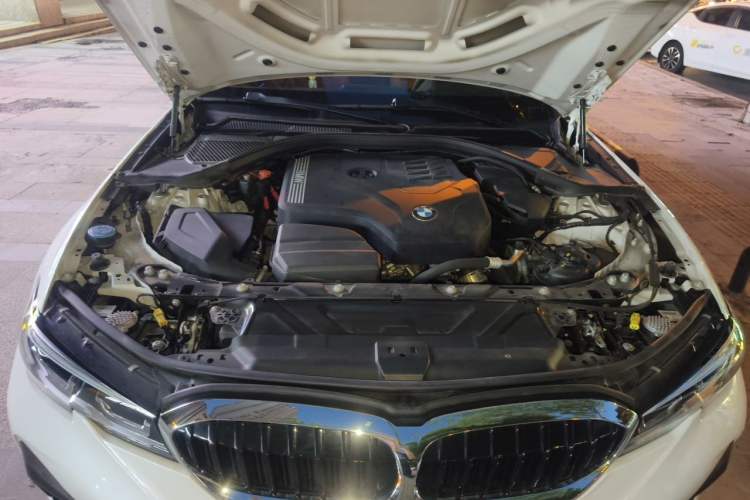 Used BMW 3 Series 2021 Second Facelift 325Li M Sport Package Engine Bay