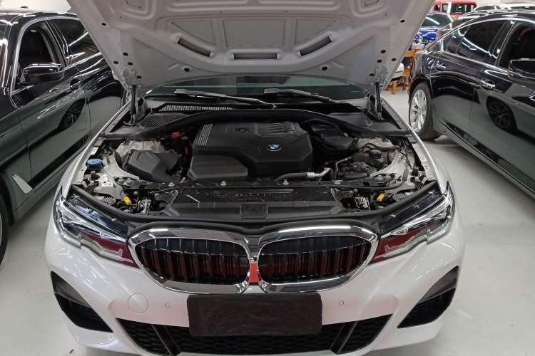 Used BMW 3 Series 2021 325Li xDrive M Sport Package Engine Bay