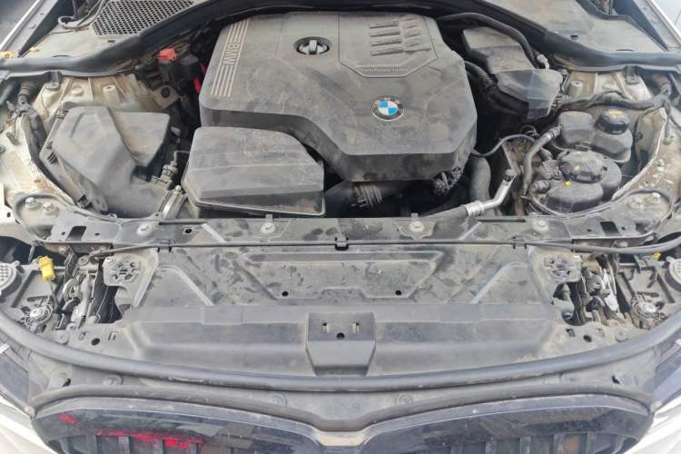 Used BMW 3 Series 2021 330Li xDrive M Sport Night Edition Engine Bay