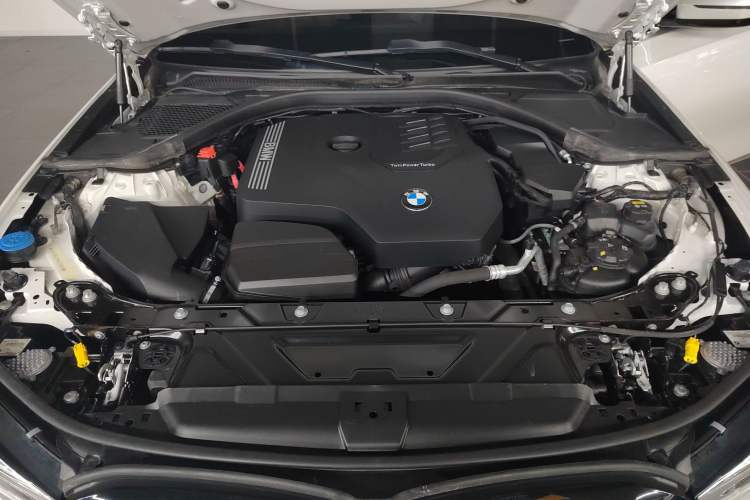 Used BMW 3 Series 2021 320Li M Sport Package Engine Bay