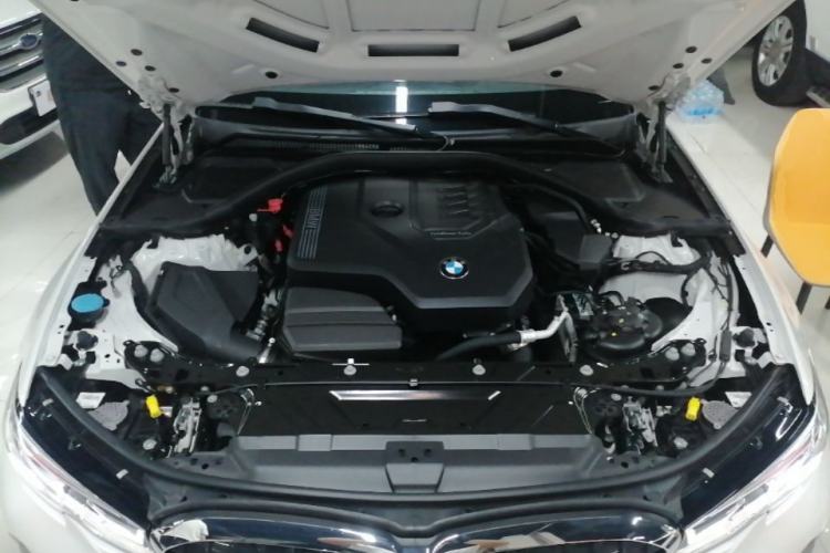 Used BMW 3 Series 2021 Second Facelift 325i M Sport Package Engine Bay