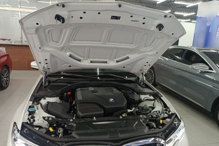 Used BMW 3 Series 2021 Facelifted 320Li M Sport Package Engine Bay