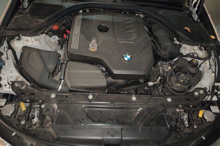 Used BMW 3 Series 2021 320i Sport Package Engine Bay