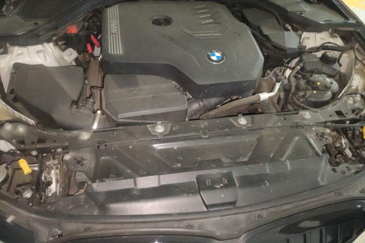 Used BMW 3 Series 2021 325Li M Sport Shadowline Package Engine Bay