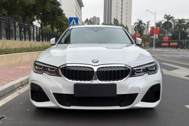 Used BMW 3 Series 2021 Second Facelift 325Li M Sport Package Exterior 1