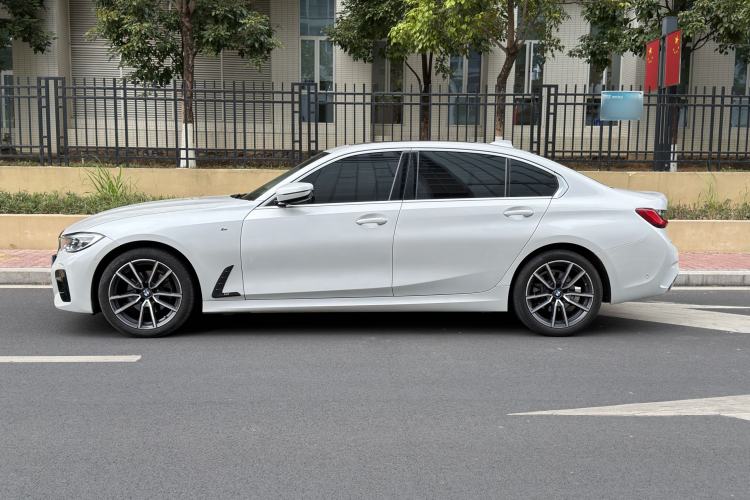 Used BMW 3 Series 2021 Second Facelift 325Li M Sport Package Exterior 1