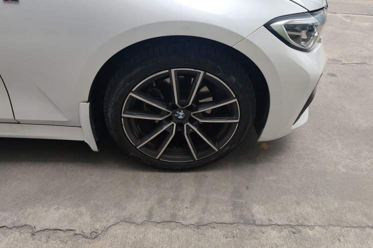Used BMW 3 Series 2021 Facelifted 320Li M Sport Package Exterior 1