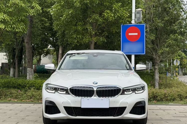 Used BMW 3 Series 2021 Restyled 325Li M Sport Package Exterior 1
