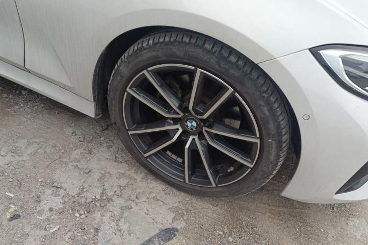 Used BMW 3 Series 2021 Second Facelift 325Li M Sport Package Exterior 1