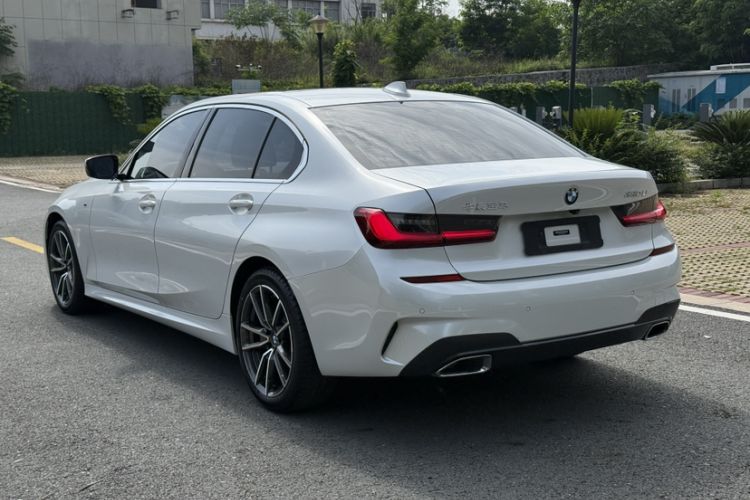 Used BMW 3 Series 2021 Second Facelift 320Li M Sport Package Exterior 10