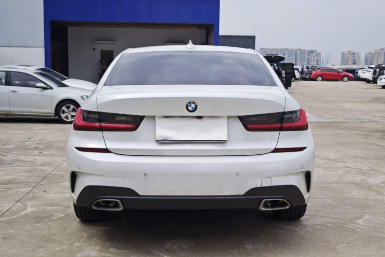 Used BMW 3 Series 2021 320Li M Sport Package Exterior 12